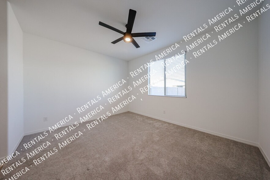 Building Photo - 5528 W McNeil St