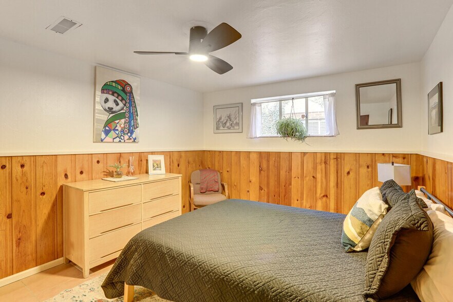 Building Photo - 1383 S Zenobia St