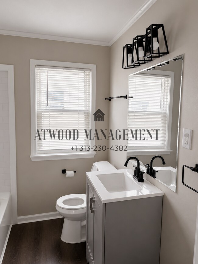 Building Photo - Coming Soon – Beautifully Updated Home *Coming Soon (Move-in ready by 6/10 or Sooner)*!