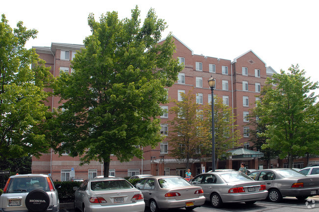 Building Photo - Weinberg Terrace