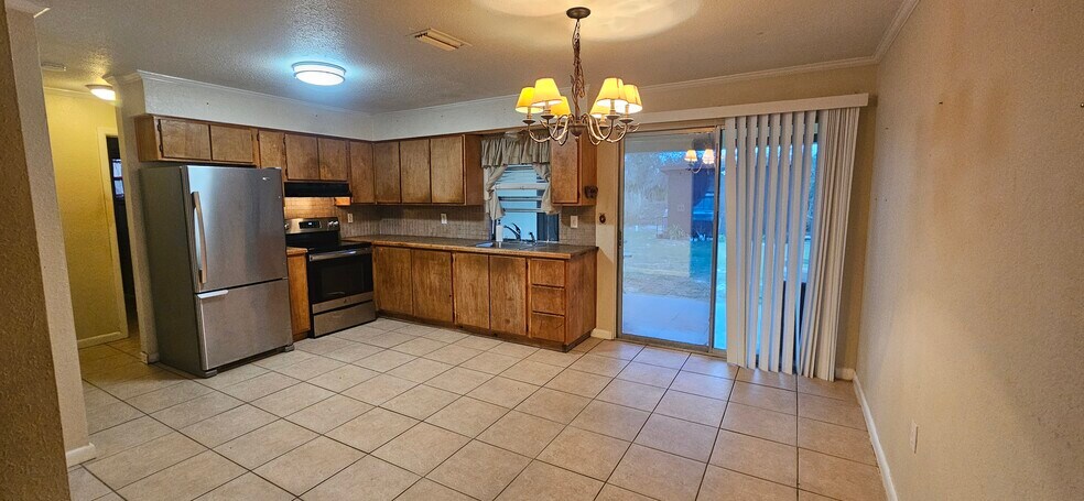 Building Photo - 31259 Fernway St