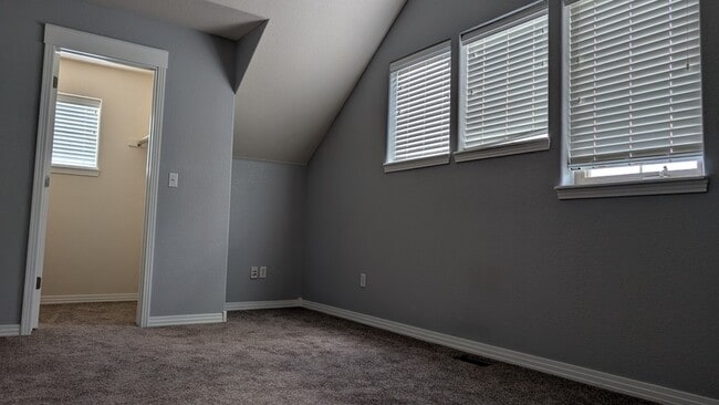 Building Photo - 2693 Elmira St