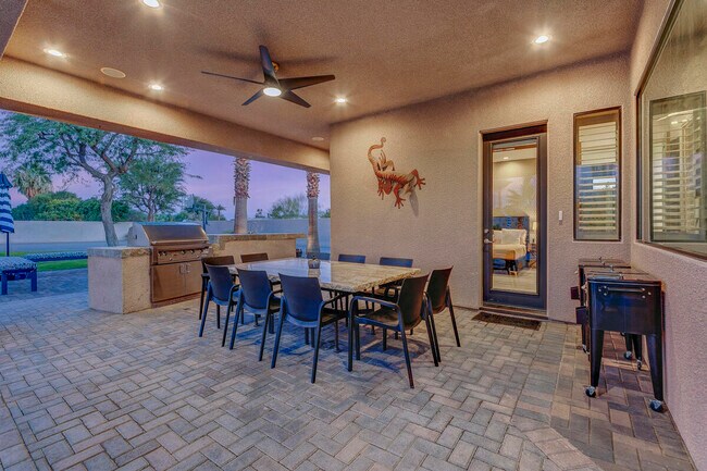 Building Photo - 41370 Sparkey Way