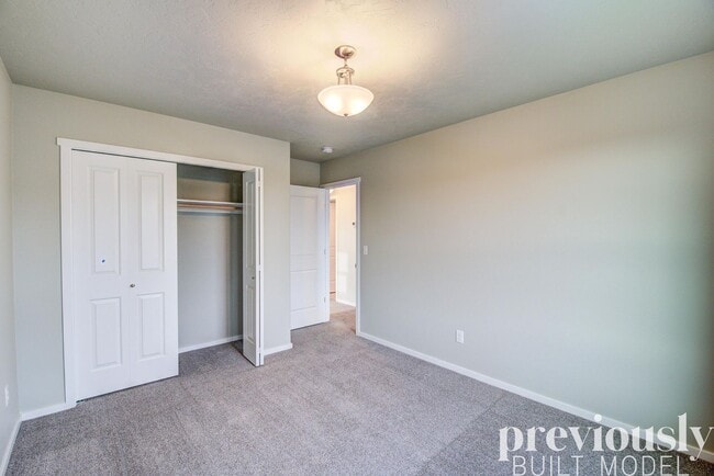 Building Photo - Stunning 3 Bed, 2.5 Bath Home in Spokane Valley! *HOLIDAY SPECIAL: $1,000 OFF!*