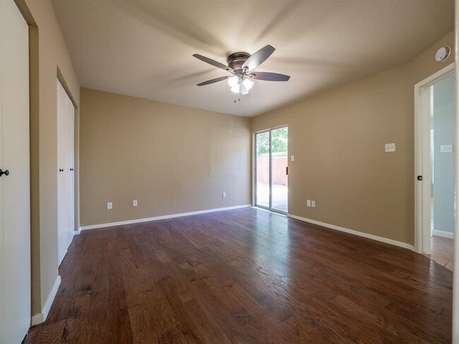 Building Photo - 16829 Whitebrush Loop