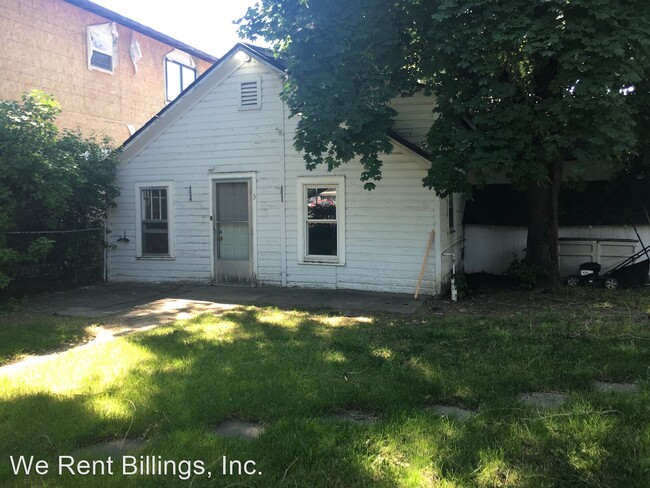 Building Photo - 318 Miles Ave
