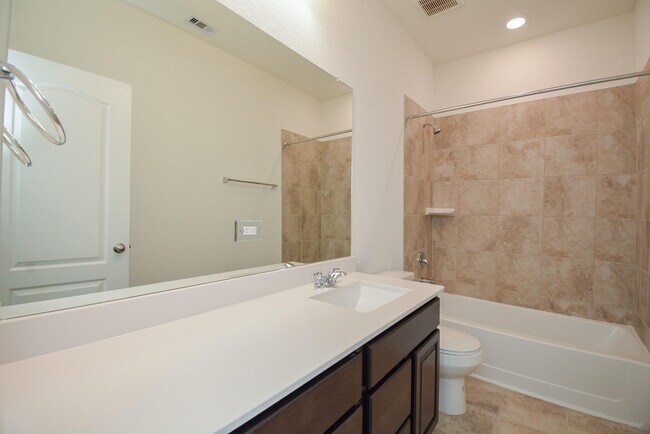 Building Photo - 17327 Rock Willow Ln