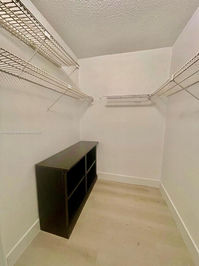 Building Photo - 4344 NW 9th Ave