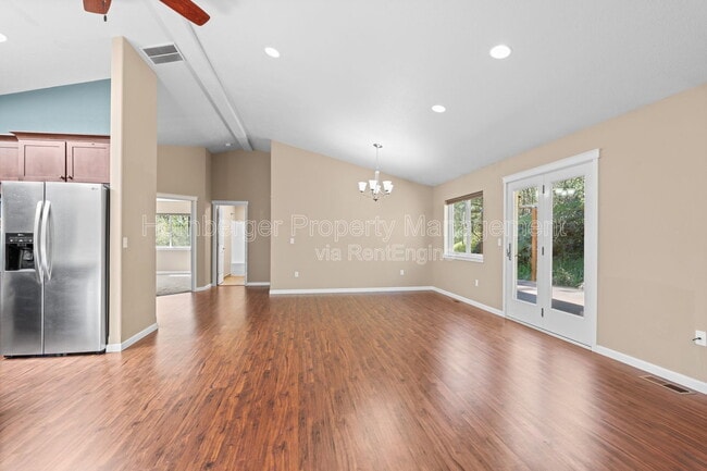 Building Photo - 6929 N Country Homes Blvd