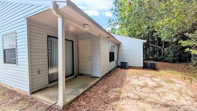 Building Photo - 8264 Continental Dr