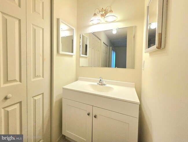 Building Photo - 5393 White Mane