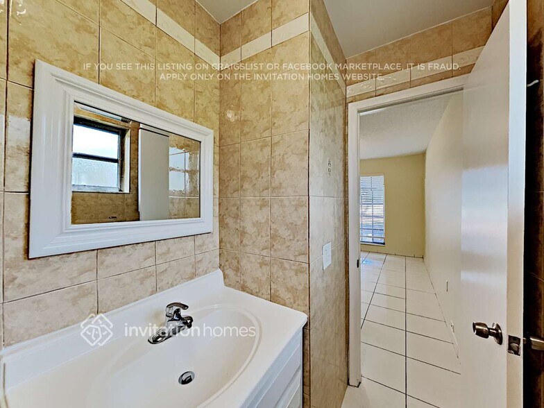 Building Photo - 8760 Johnson St