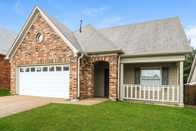 Building Photo - 9762 Misty Pine Dr