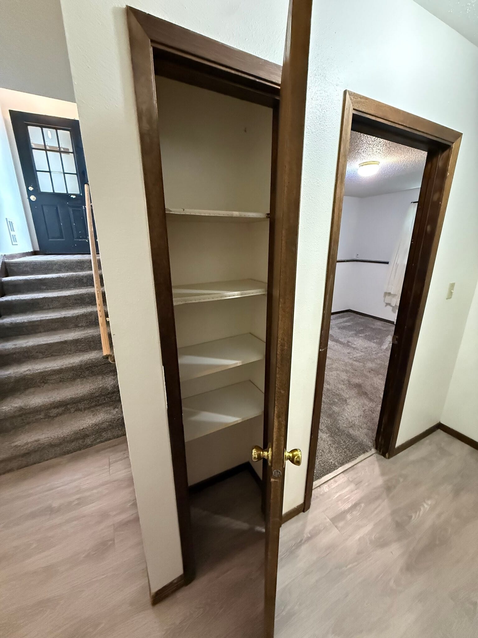 Building Photo - 732 Great Plains Ct