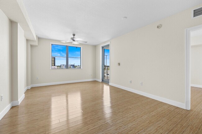 Building Photo - 1830 Radius Dr