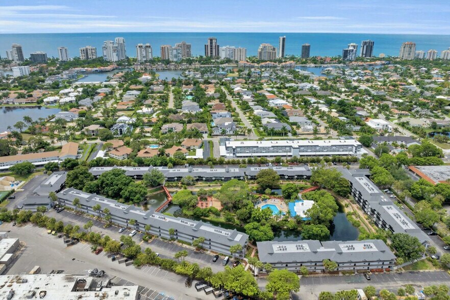Building Photo - 600 Neapolitan Way