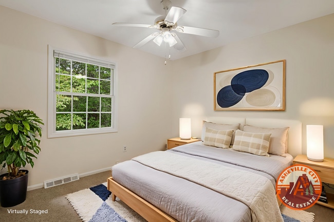 Building Photo - 3-Bedroom Home in North AVL with Studio an...
