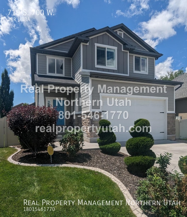 Building Photo - 710 700 W