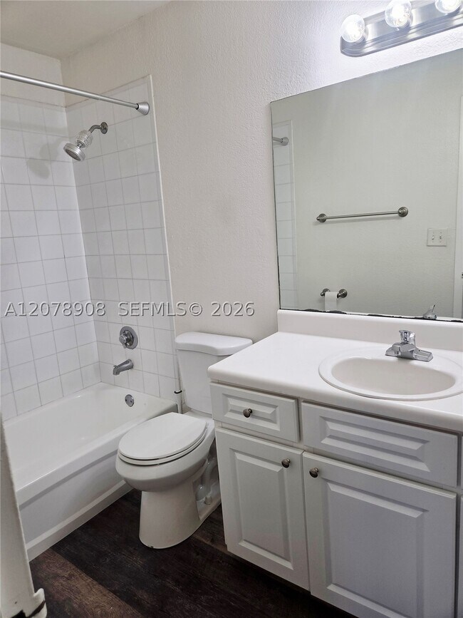 Building Photo - 4910 NW 79th Ave