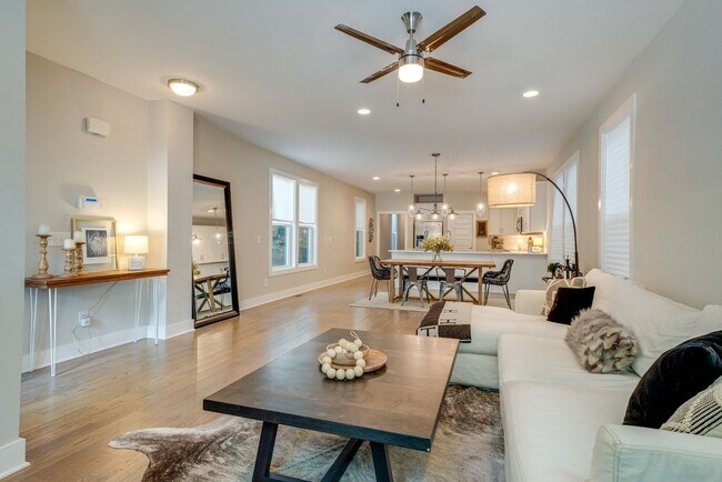 Building Photo - Delightful East Nashville Home for Rent!