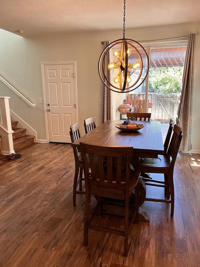 Building Photo - Charming 3-Bedroom Home with Covered Patio and Modern Upgrades