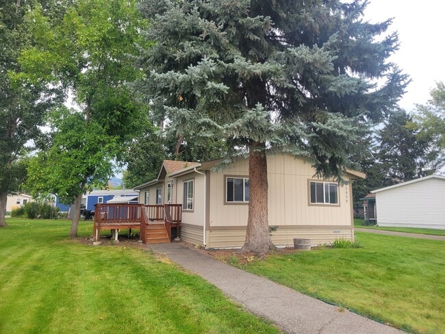 Primary Photo - 12858 Onyx Dr