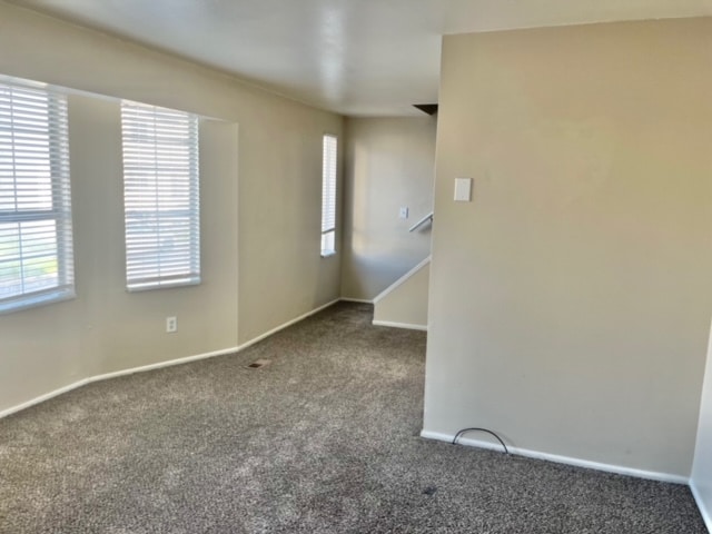 Building Photo - Pheasant Glen Town House #39
