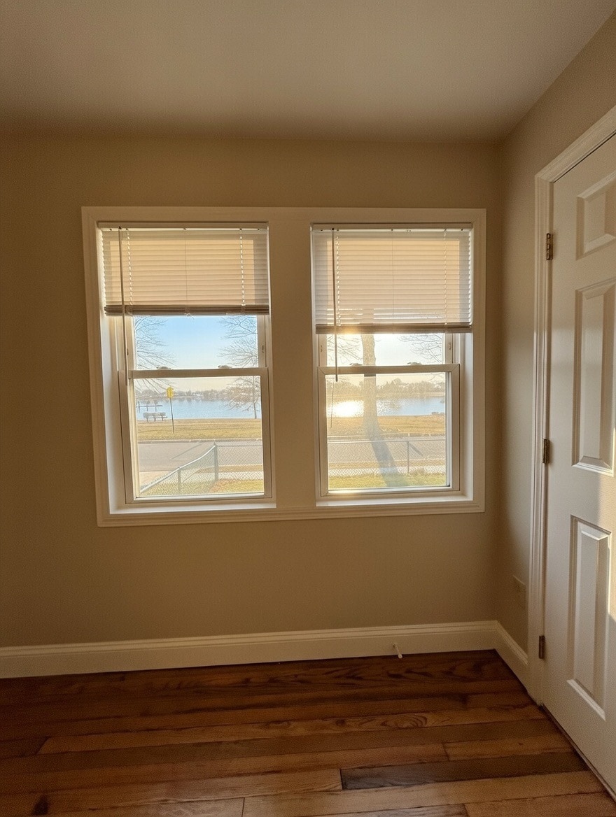 Building Photo - 48 Dee Rd