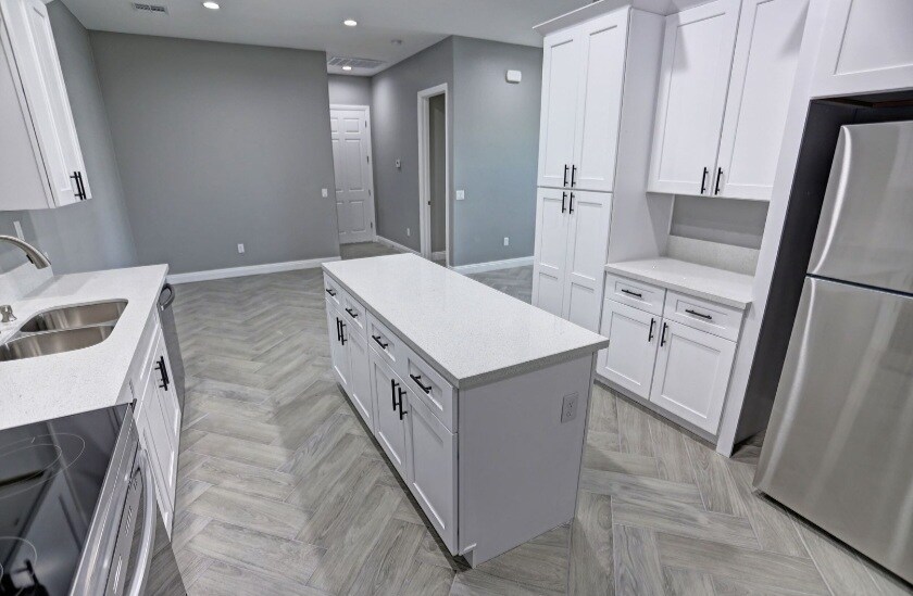 Building Photo - 1800 Galaxy St