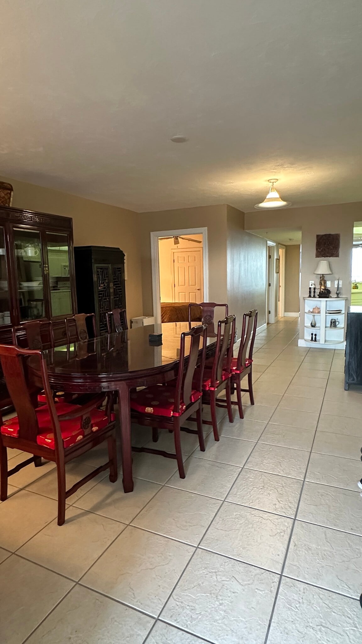 dining room - 2055 S Atlantic Ave