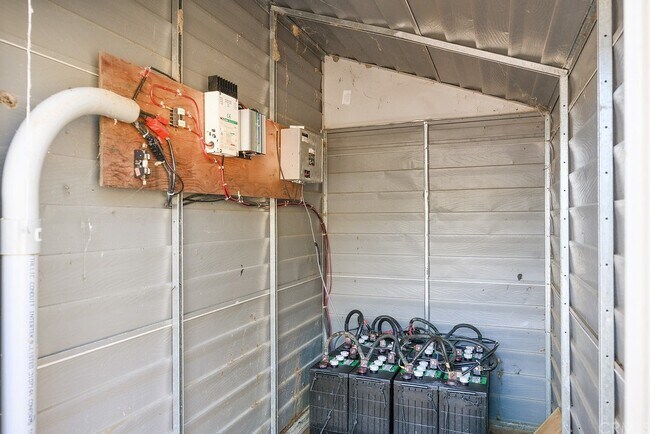 Building Photo - 13942 CA-29