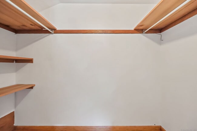 Building Photo - 3 Wynne Rd