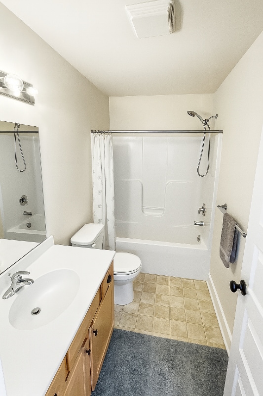 Building Photo - 13300 Patchin Dr