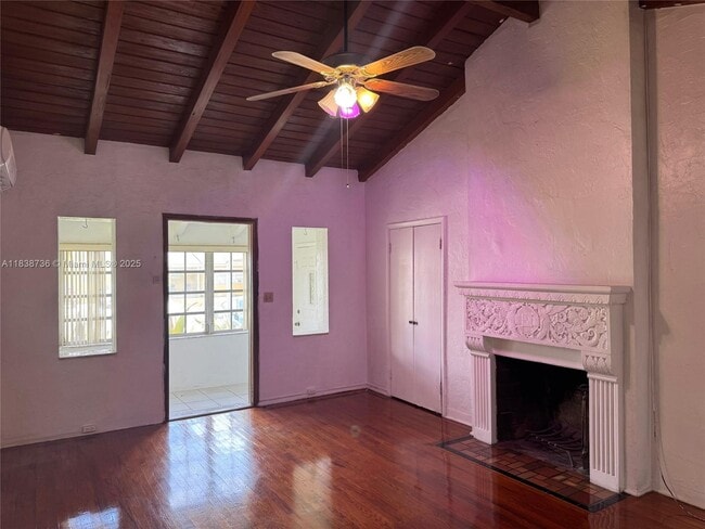Building Photo - 671 NE 87th St