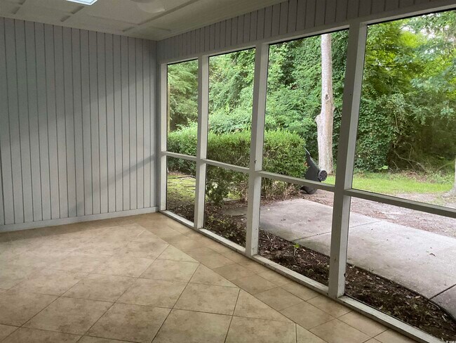 Building Photo - 178 Beaver Pond Loop