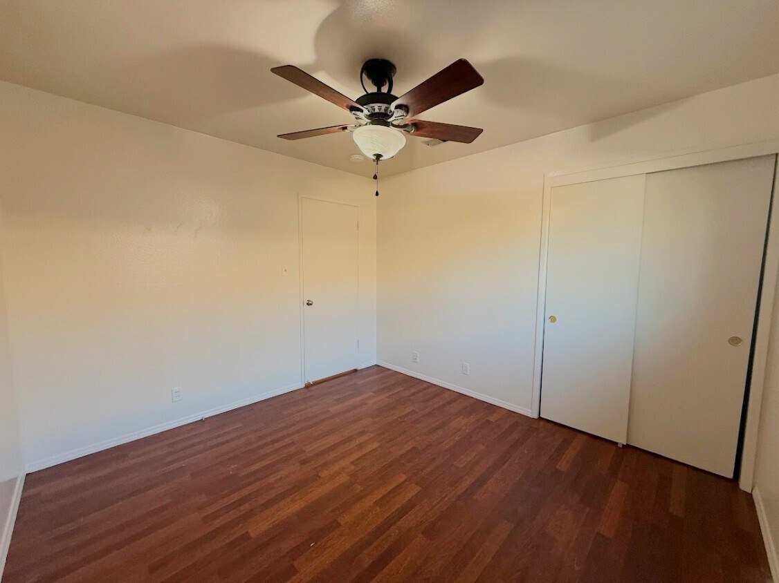 Building Photo - 3224 Erie Ave