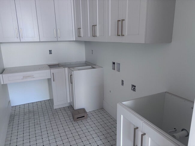 Building Photo - Beautiful Single Story in Finley Farms