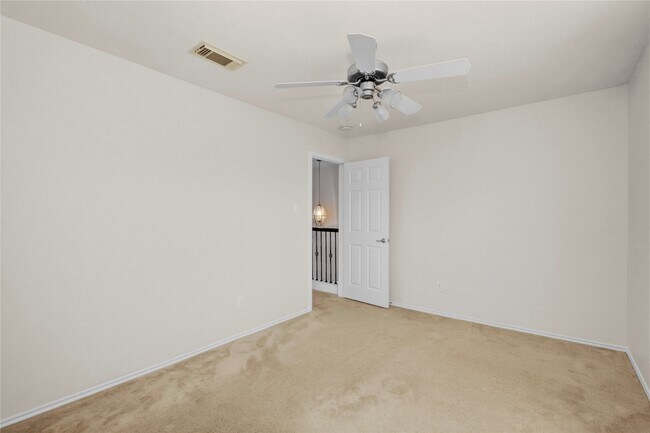 Building Photo - 1403 Lochstone Dr