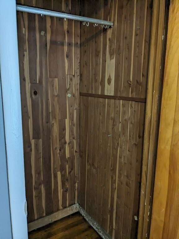 Building Photo - 10 Caddy Rd