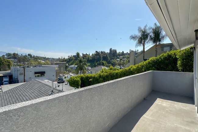 Building Photo - 2749 Griffith Park Blvd