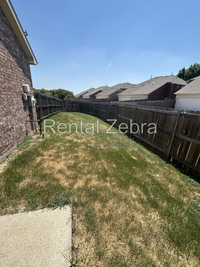 Building Photo - 5438 Jacob Dr