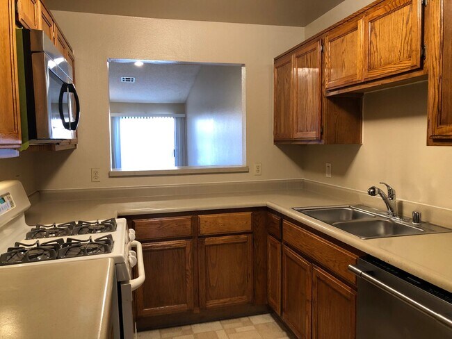 Building Photo - 304 Crosswind Way