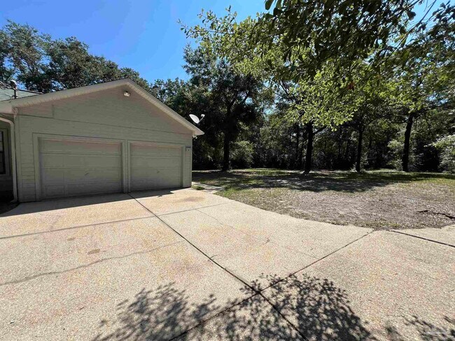 Building Photo - 3497 Barkwood Dr