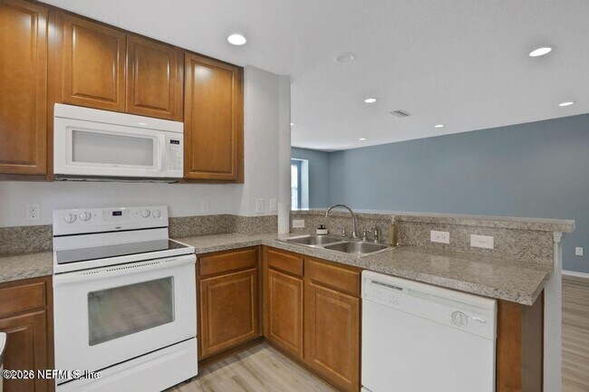 Building Photo - 3408 Biltmore Way