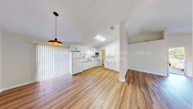 Building Photo - 9719 Red Clover Ave