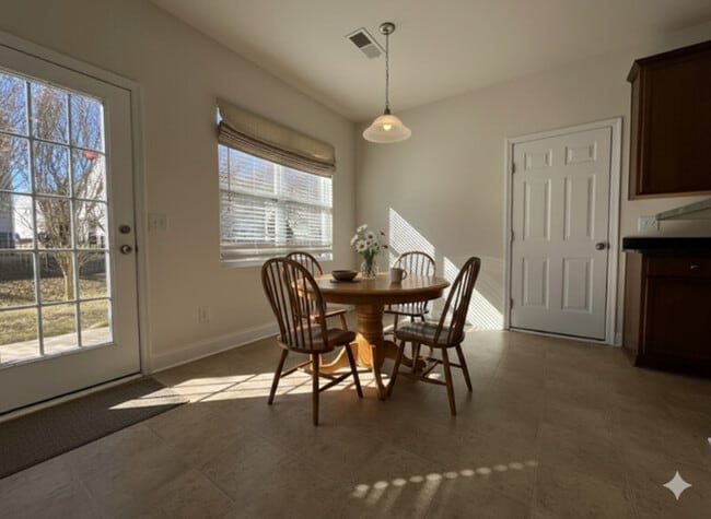 Building Photo - 11907 Carolina Blossom Ln