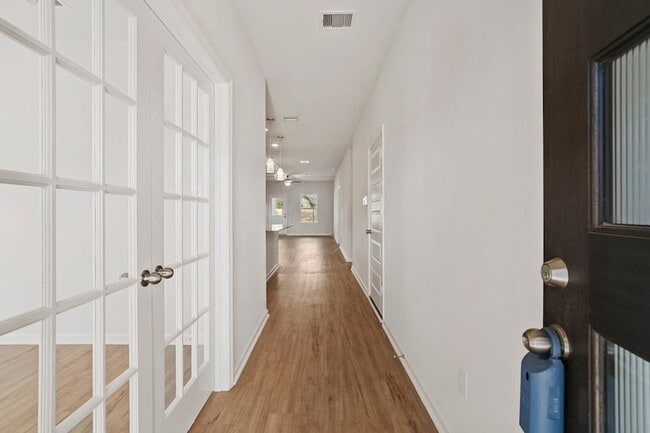 Building Photo - 3338 Brushy Marsh Dr