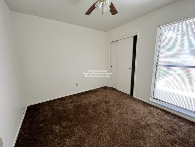 Building Photo - 6019 Carolina Cir