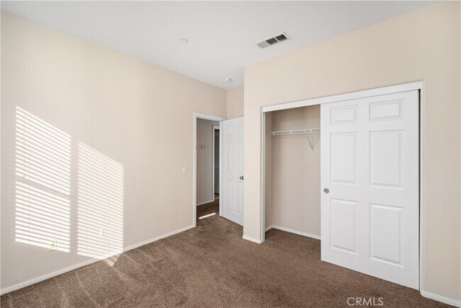 Building Photo - 534 N Cabernet Dr