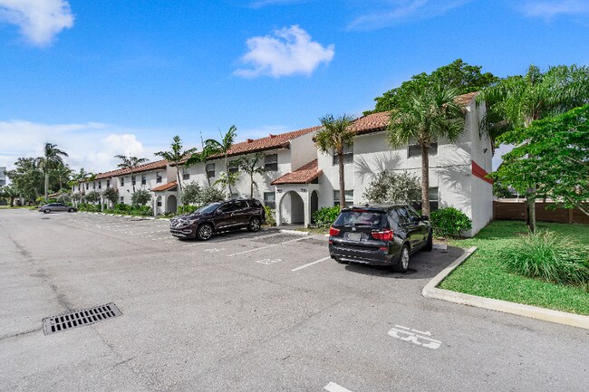 Building Photo - 5971 NW 17th Pl